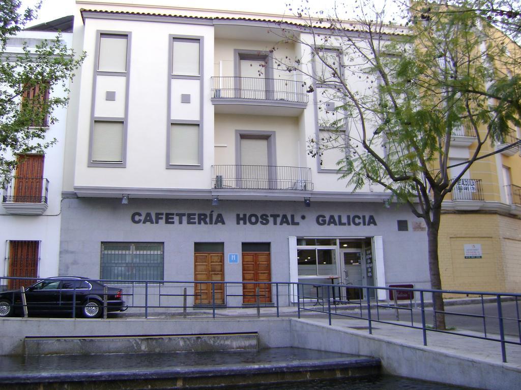 Hostal Galicia Дон-Бенито Экстерьер фото
