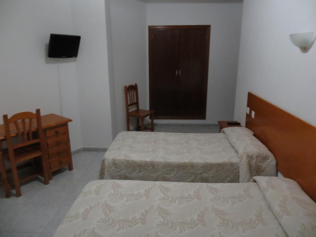 Hostal Galicia Дон-Бенито Экстерьер фото